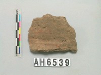 藏品(紅褐色夾砂陶口緣)的圖片